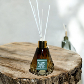 Candles & Diffusers